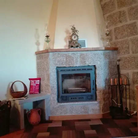 Casa D'avo Serra Da Estrela Ferienhaus *